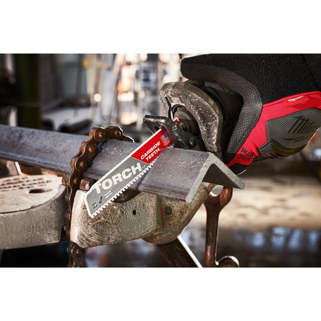 Metal: Pânze Heavy Duty TORCH™ cu dinți din carbură pentru lucrări de demolare Milwaukee