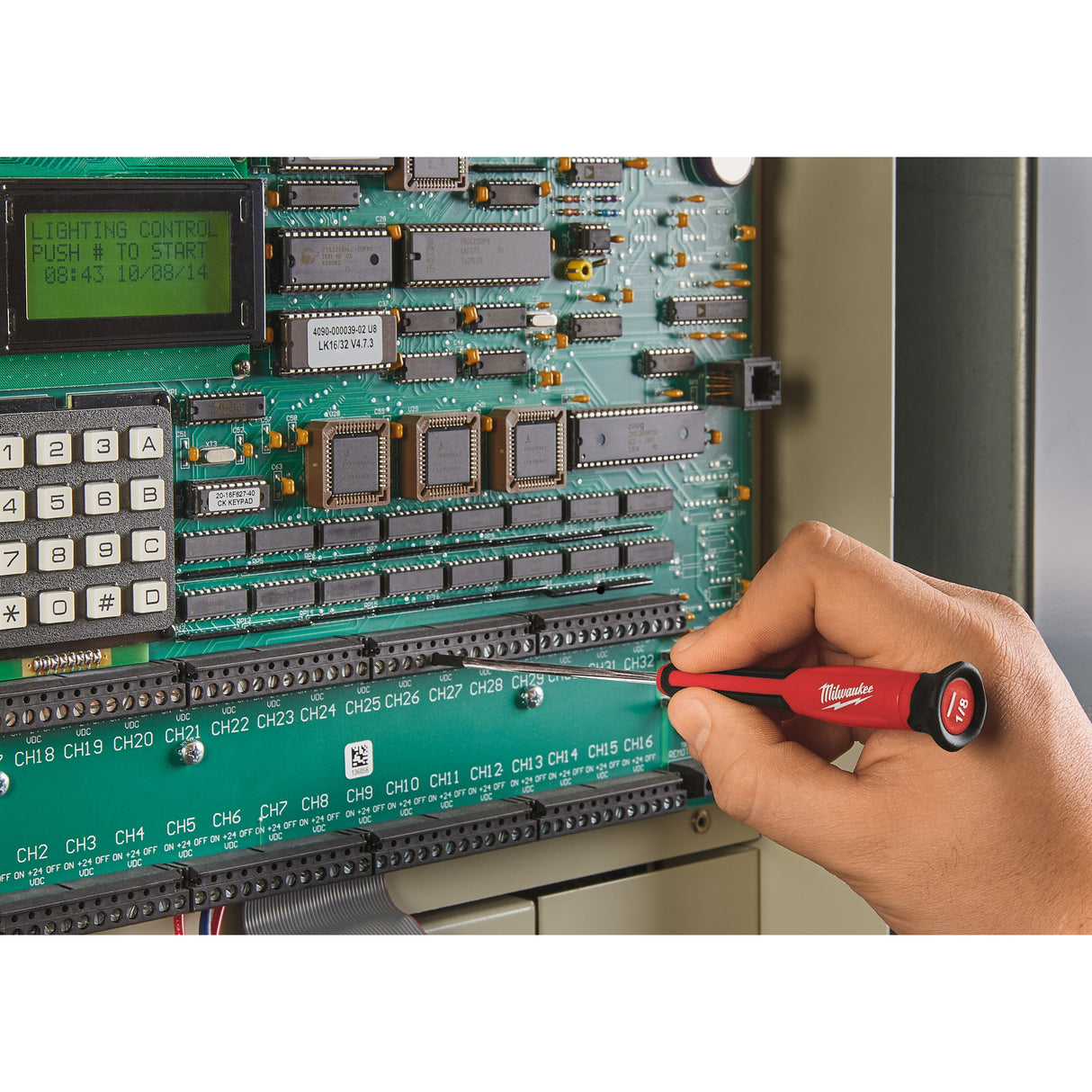 Șurubelnițe de precizie Milwaukee