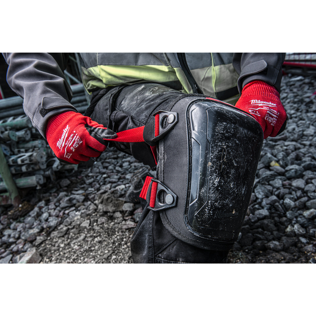 Milwaukee Genunchiere rigide, 1 pereche 4932478137