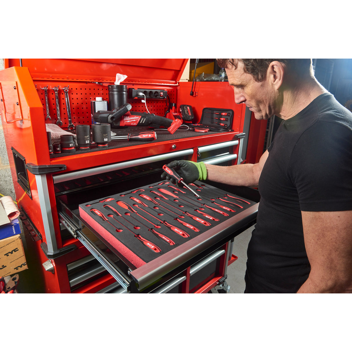Milwaukee Dulap de scule mobil, cu 10 sertare, metalic, 117 cm 4932478852