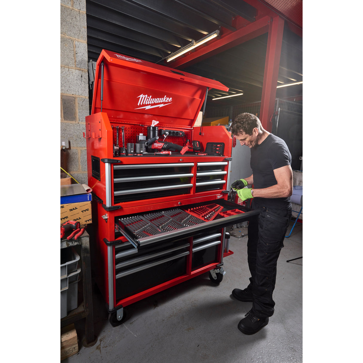 Milwaukee Dulap de scule mobil, cu 10 sertare, metalic, 117 cm 4932478852