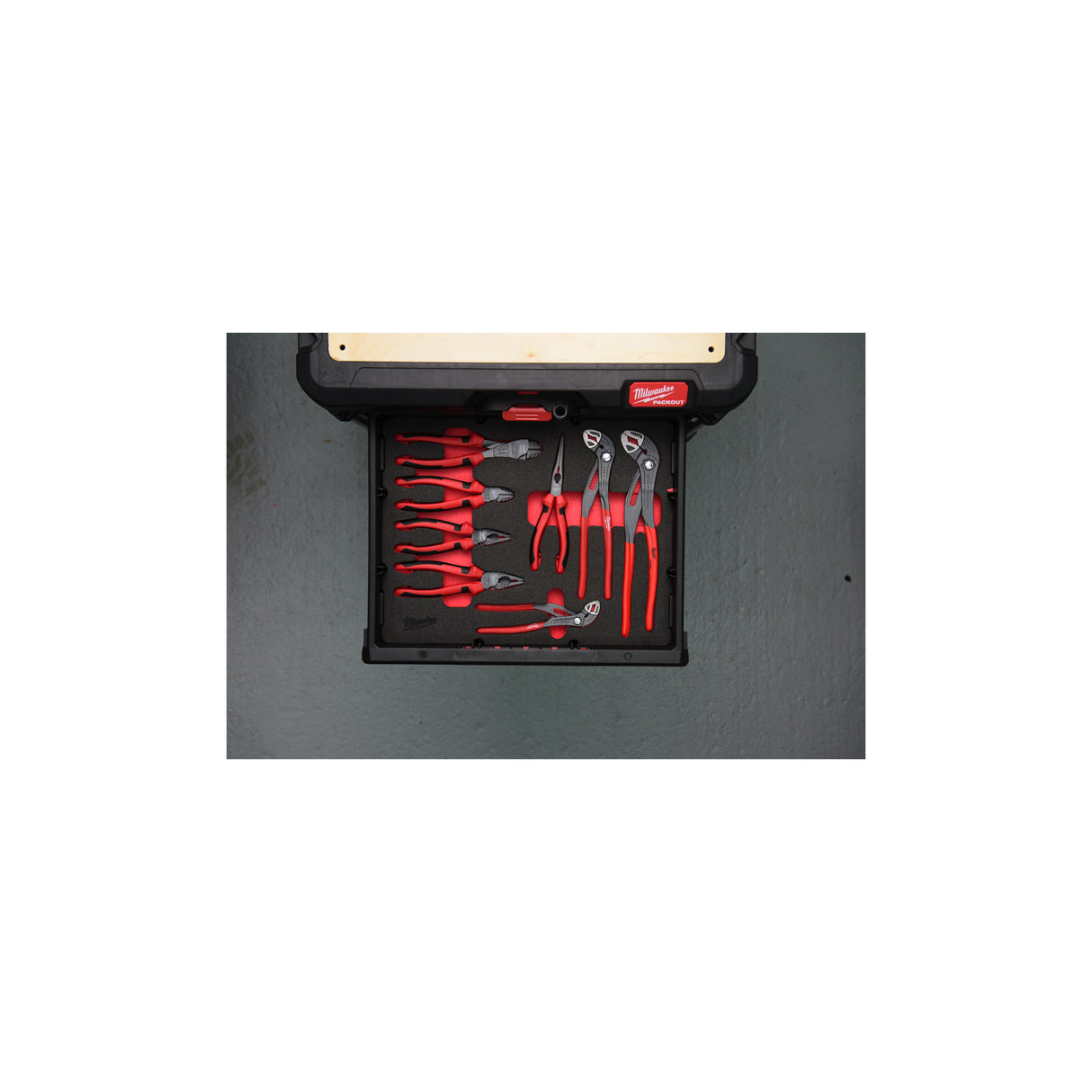 Milwaukee Inserție spumă PACKOUT cu 8 clești 4932493643