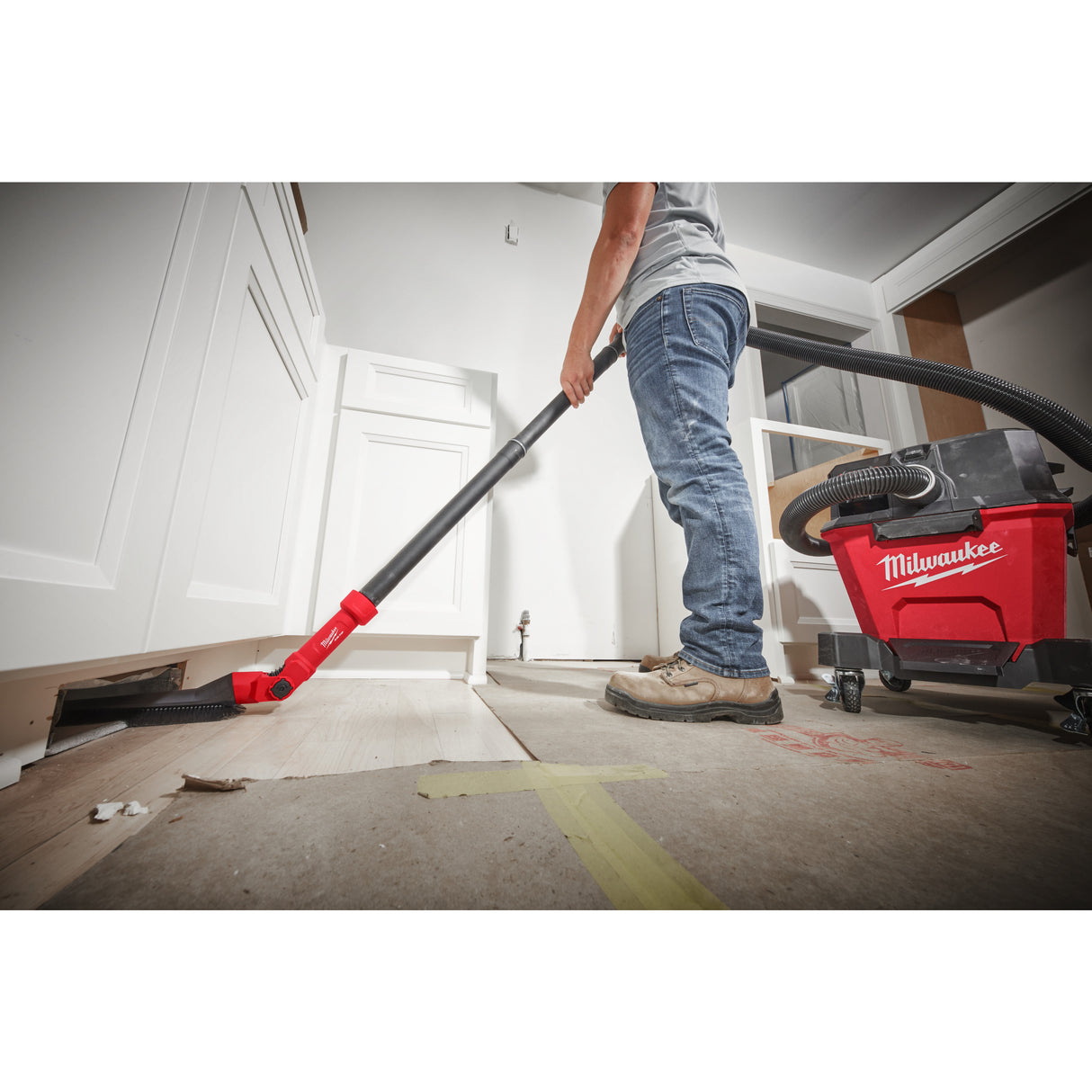 Milwaukee Air-tip™ cap pivotant de aspirare cu perie 4932498019