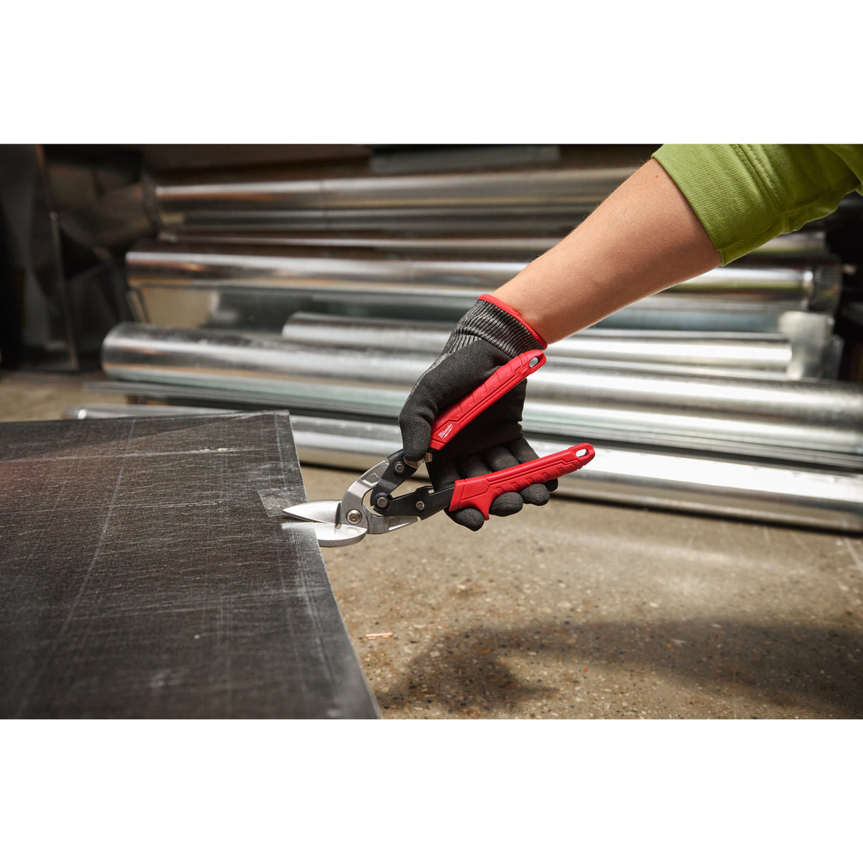 Milwaukee Left Cutting Offset Aviation Snips 4932499013