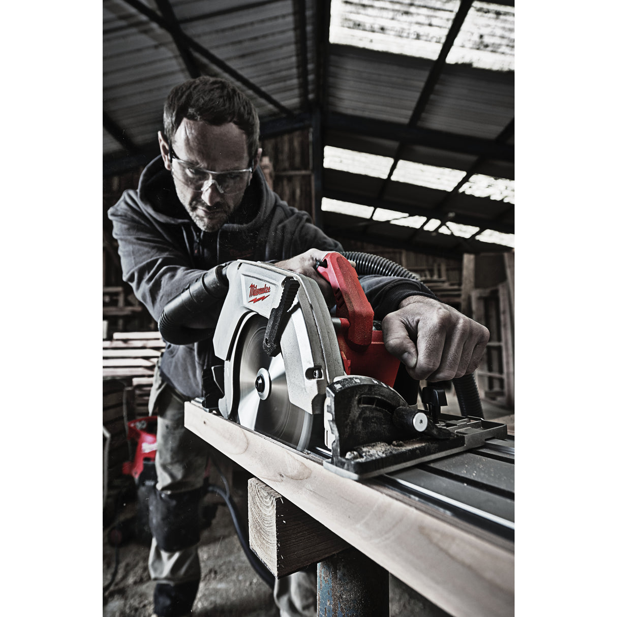 Milwaukee Cs85cbe fierăstrău circ. el.   4933451116