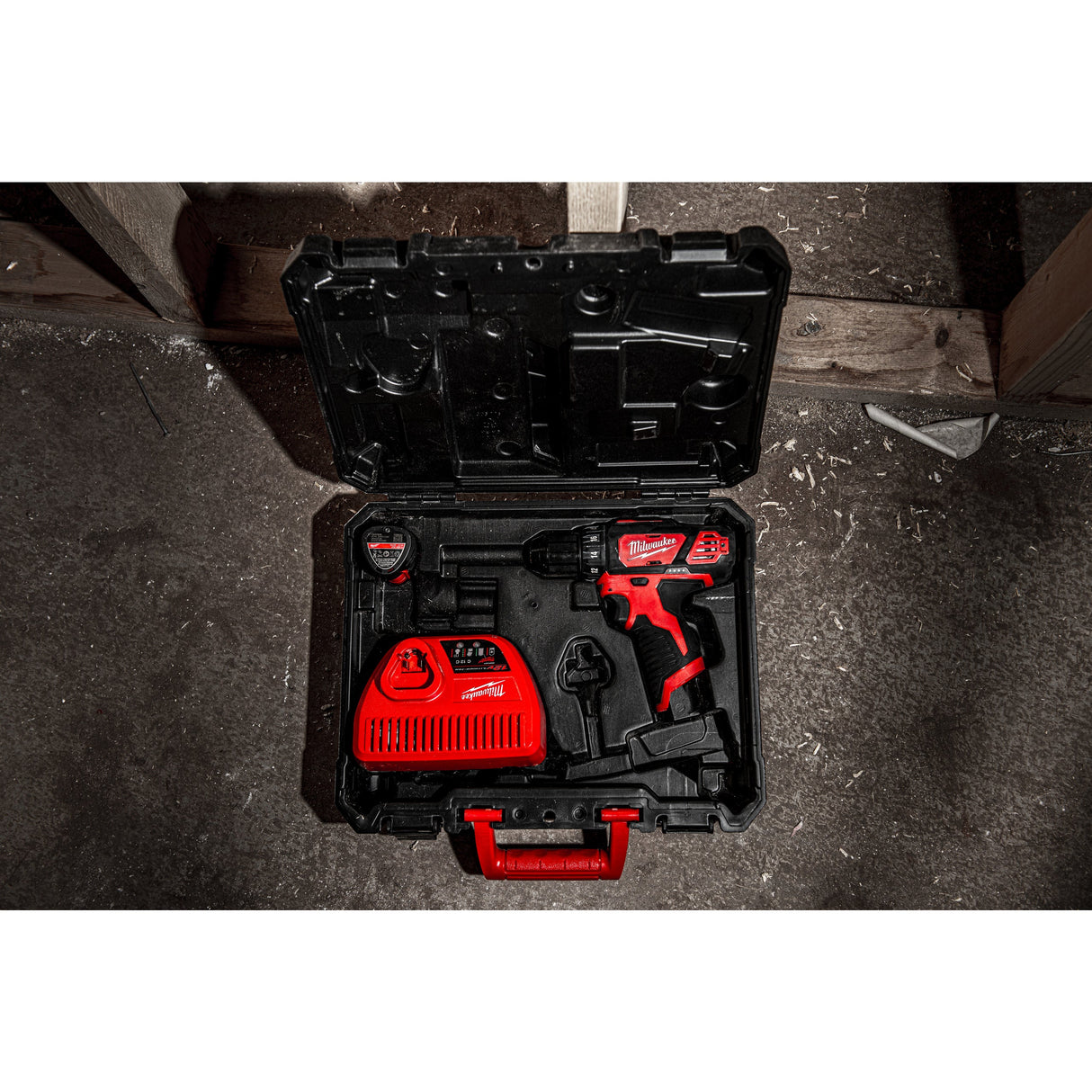 M12 BDD Mașină de găurit M12™ subcompactă Milwaukee