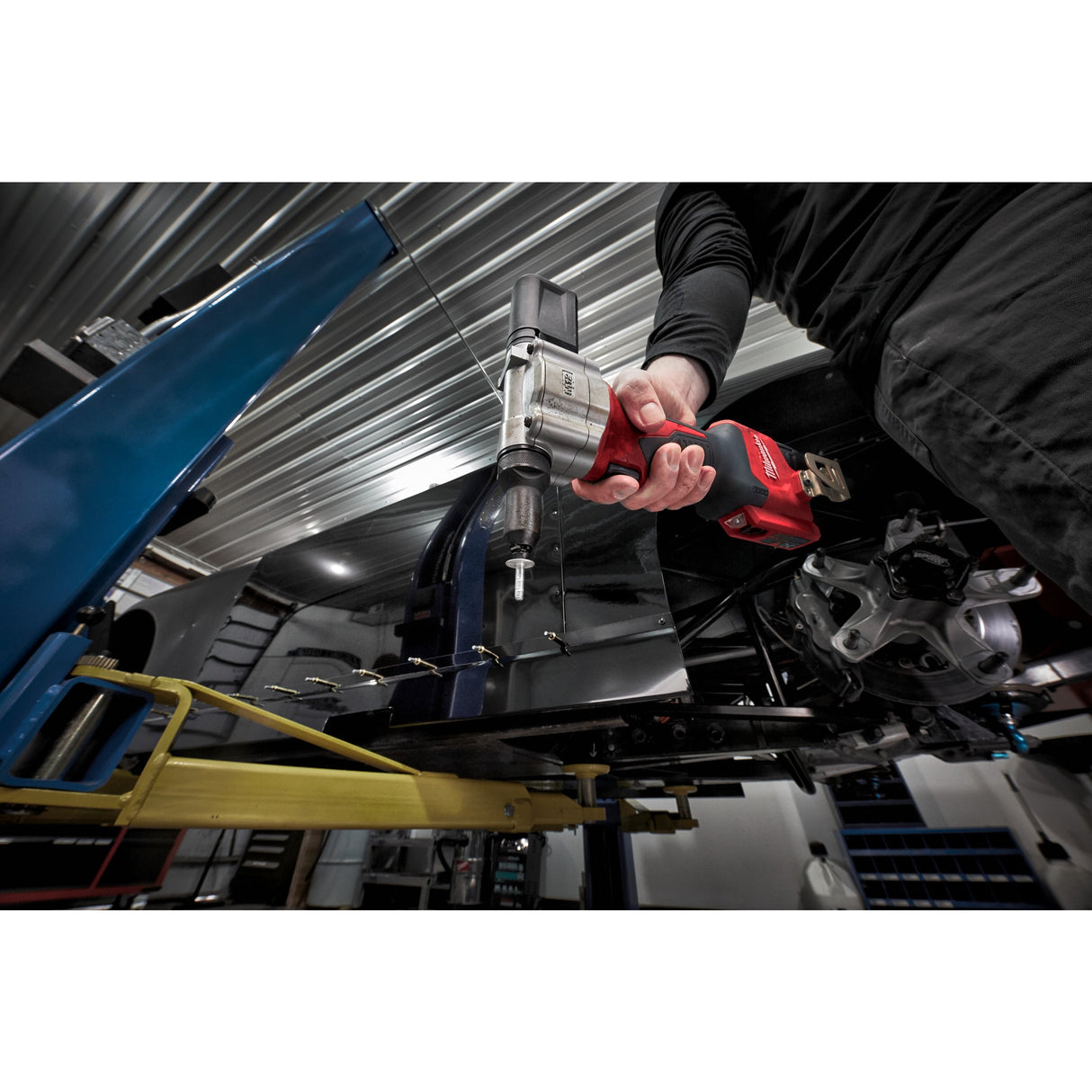 M12 BPRT Pistol pentru nituit M12™ subcompact Milwaukee