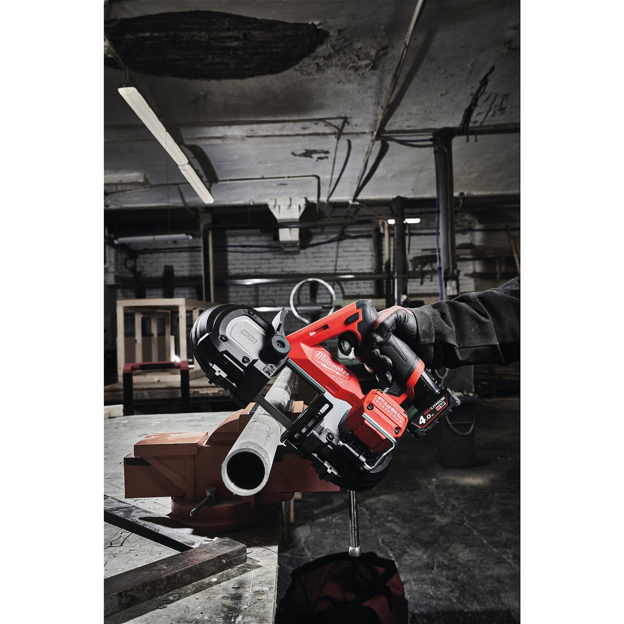 M12 FBS64 Fierăstrău cu bandă M12 FUEL™ subcompact 64 mm Milwaukee