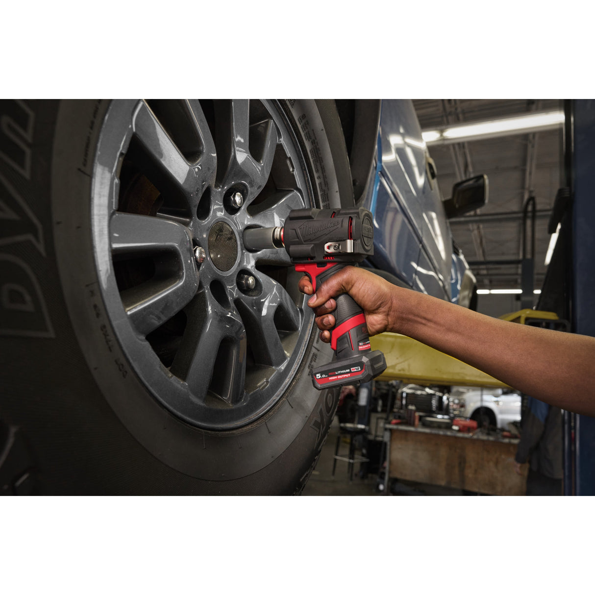 M12 FCIWF38G3 Cheie compactă de impact ⅜″ M12 FUEL™ cu inel de fixare Milwaukee