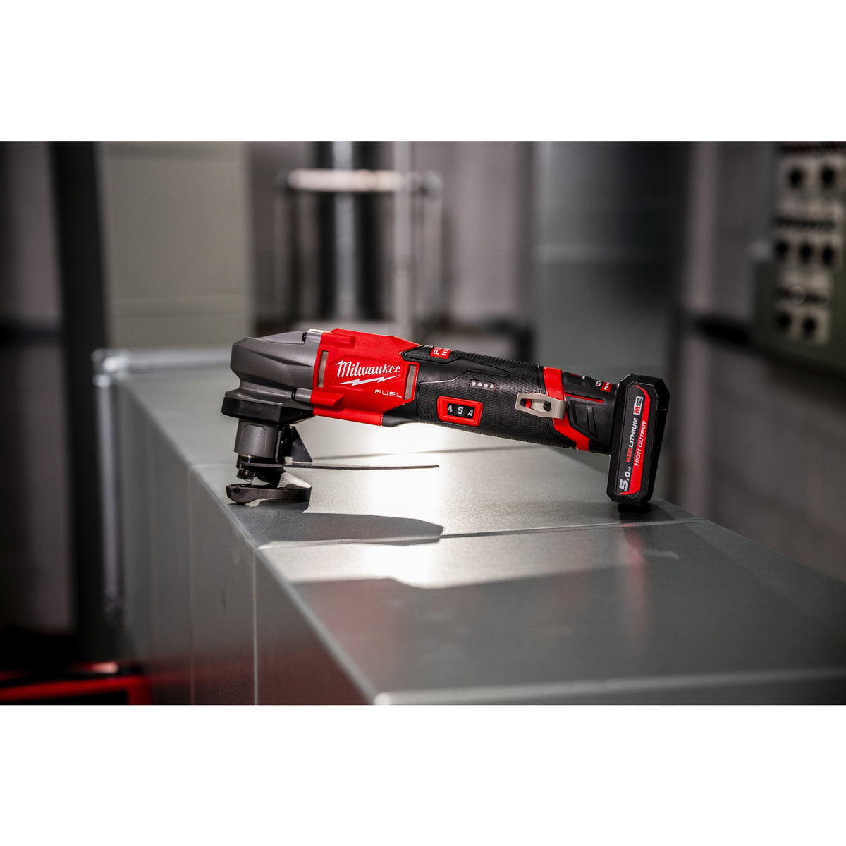 M12FMS16 Foarfecă pentru tăieri curbe M12 FUEL™ Milwaukee