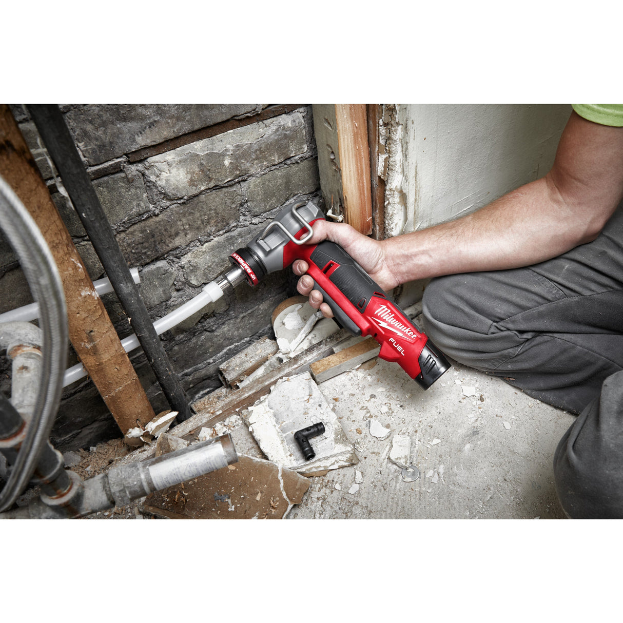 M12 FPXP Dispozitiv expandare sub compact M12 FUEL™ UPONOR™ Q&E Milwaukee