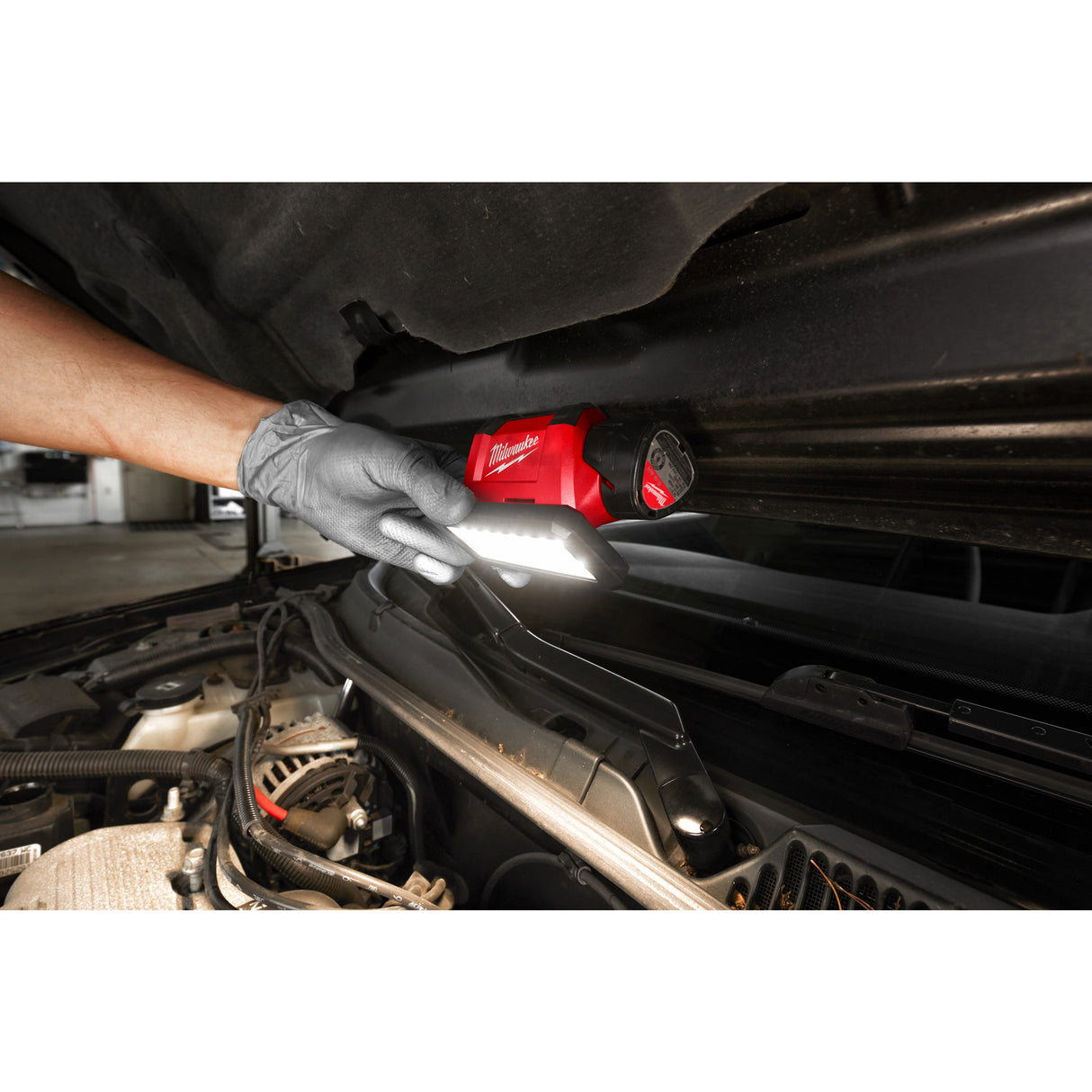 Milwaukee M12pal-0 proiector pivotant   4933478226