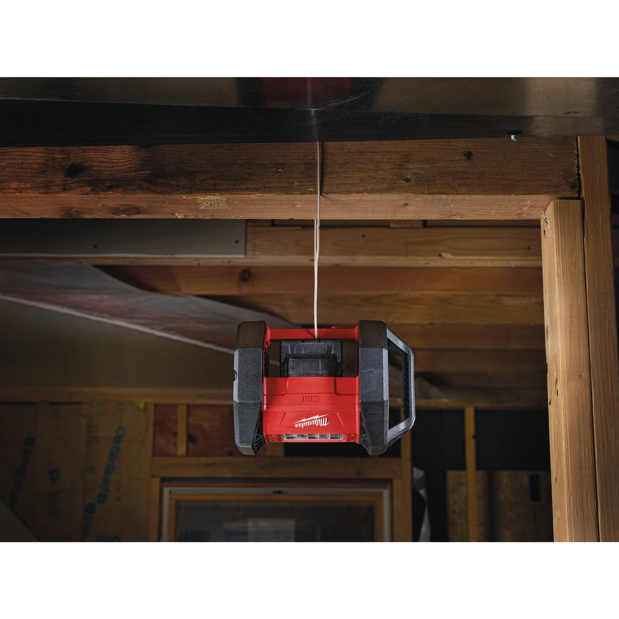 Milwaukee M18al-0 proiector led   4932430392