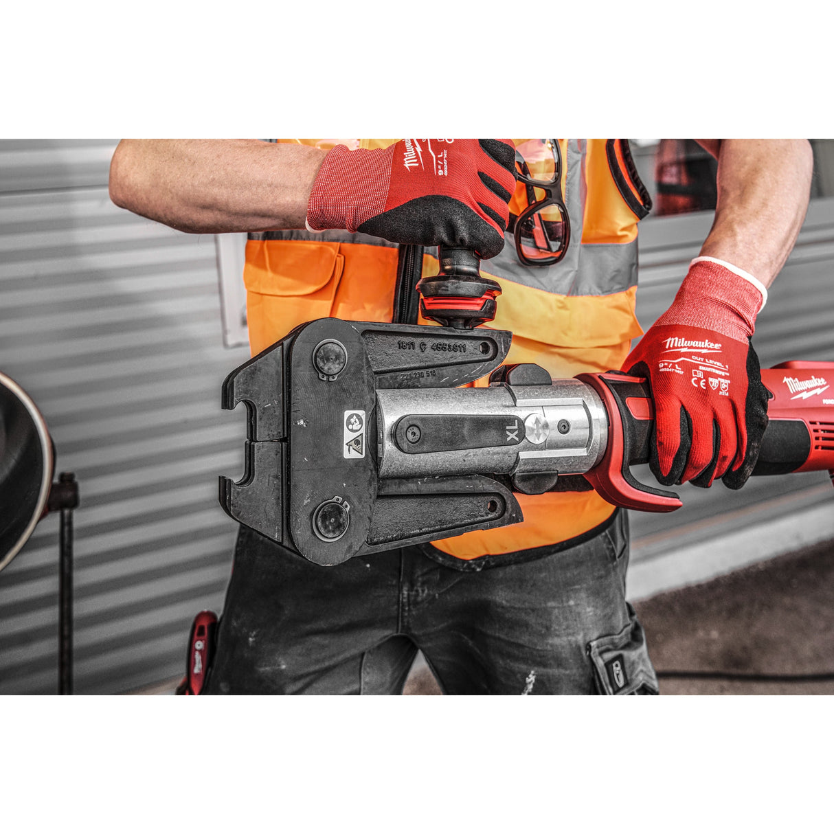 M18 BLHPTXL Presă XL M18™ FORCE LOGIC™ cu motor fără perii Milwaukee