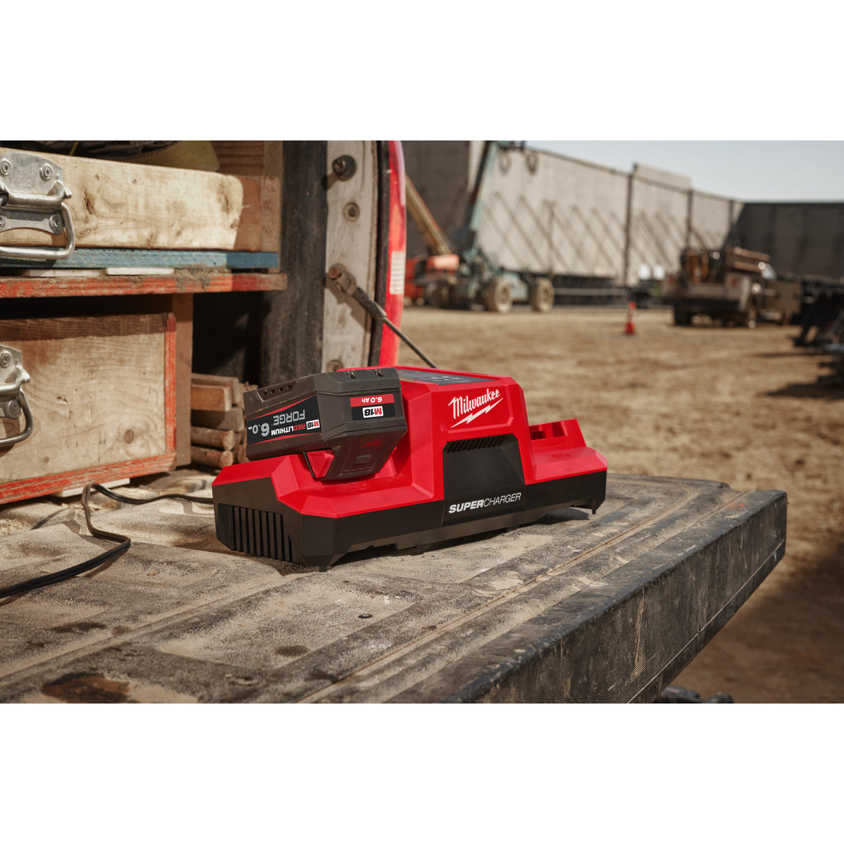 Milwaukee M18 dbsc încărcător rapid cu 2 porturi M18™ 4932492531