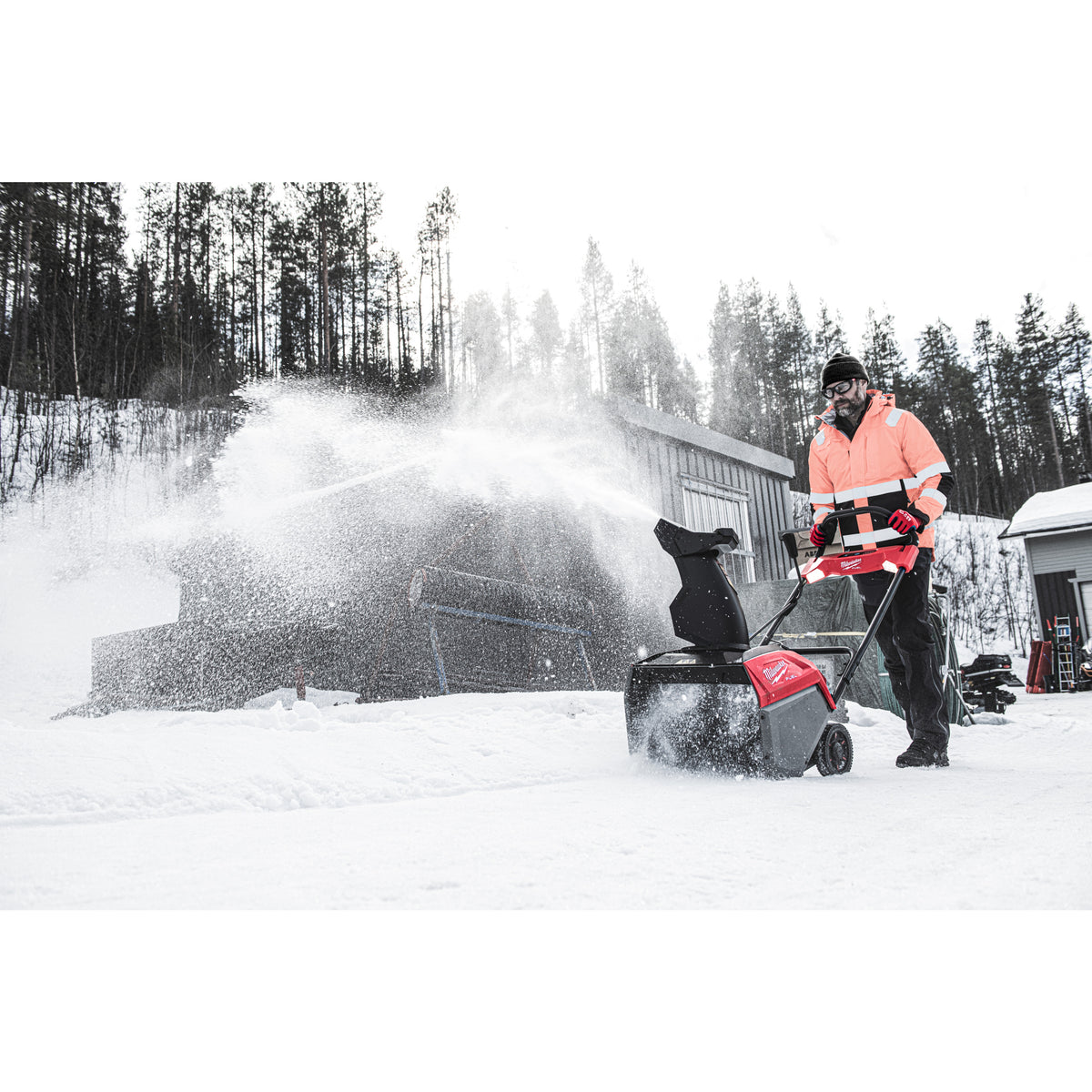 M18F2SSBL Freză de zapadă M18 FUEL™ cu expulzare directă Milwaukee