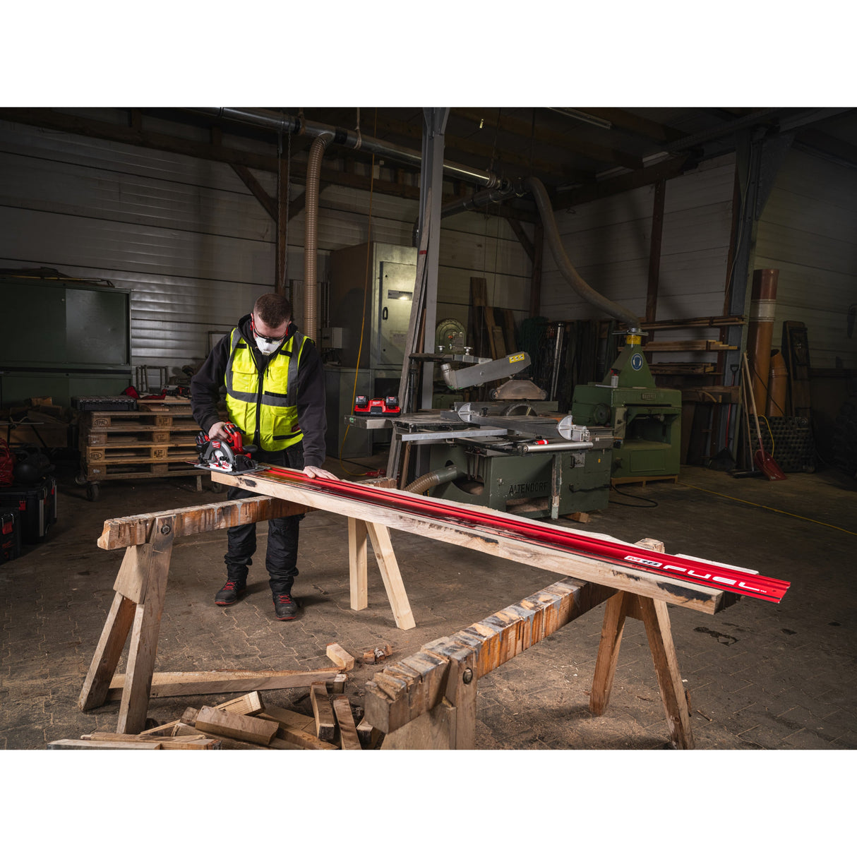 M18 FCS66GR3 Fierăstrău circular M18 FUEL™ compatibil cu șina de ghidare Milwaukee