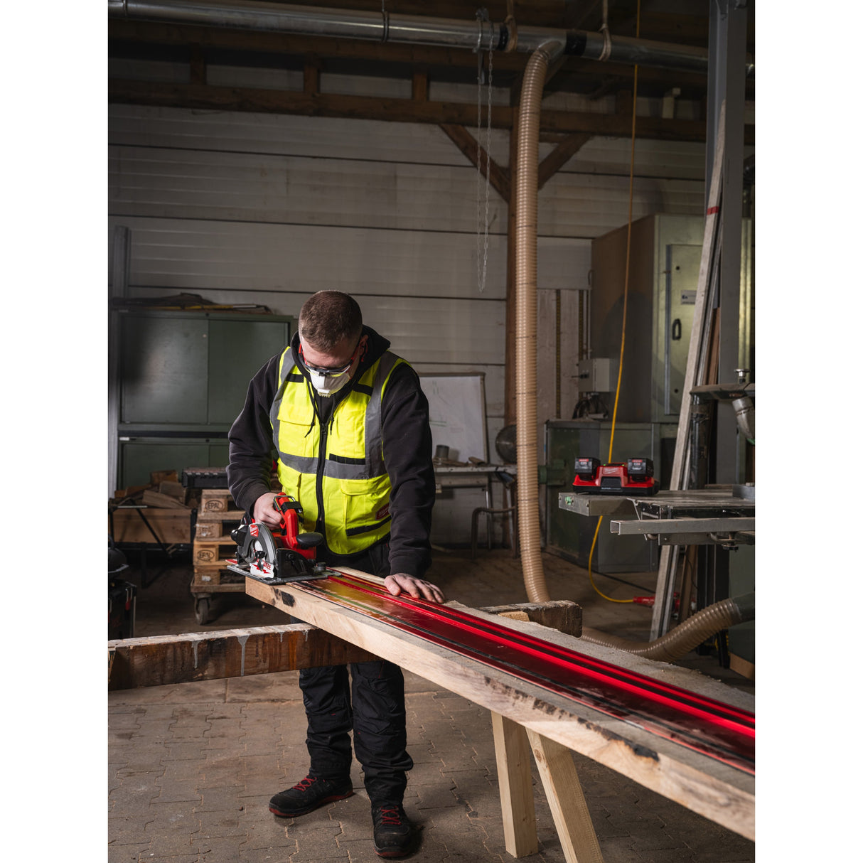 M18 FCS66GR3 Fierăstrău circular M18 FUEL™ compatibil cu șina de ghidare Milwaukee