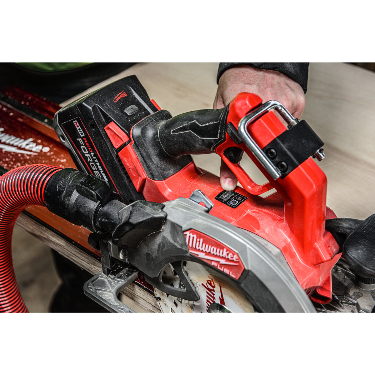 M18FCSO190GR Fierăstrău circular M18 FUEL™ 190 mm ONE-KEY™ Milwaukee