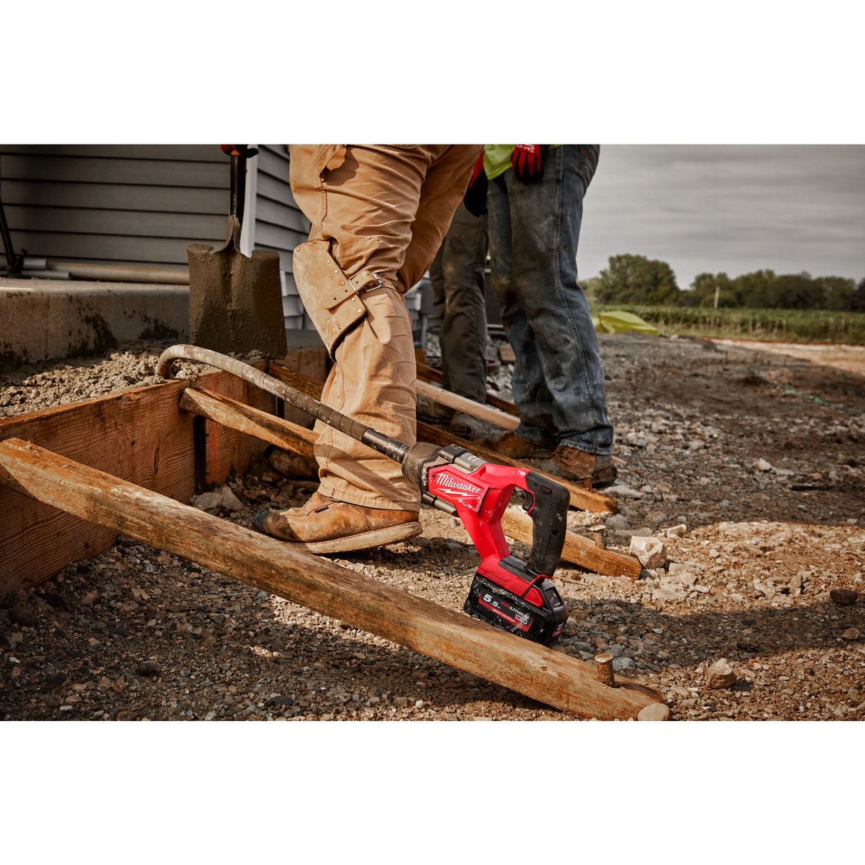 M18 FCVN24 Vibrator de beton cu lance M18 FUEL™ Milwaukee