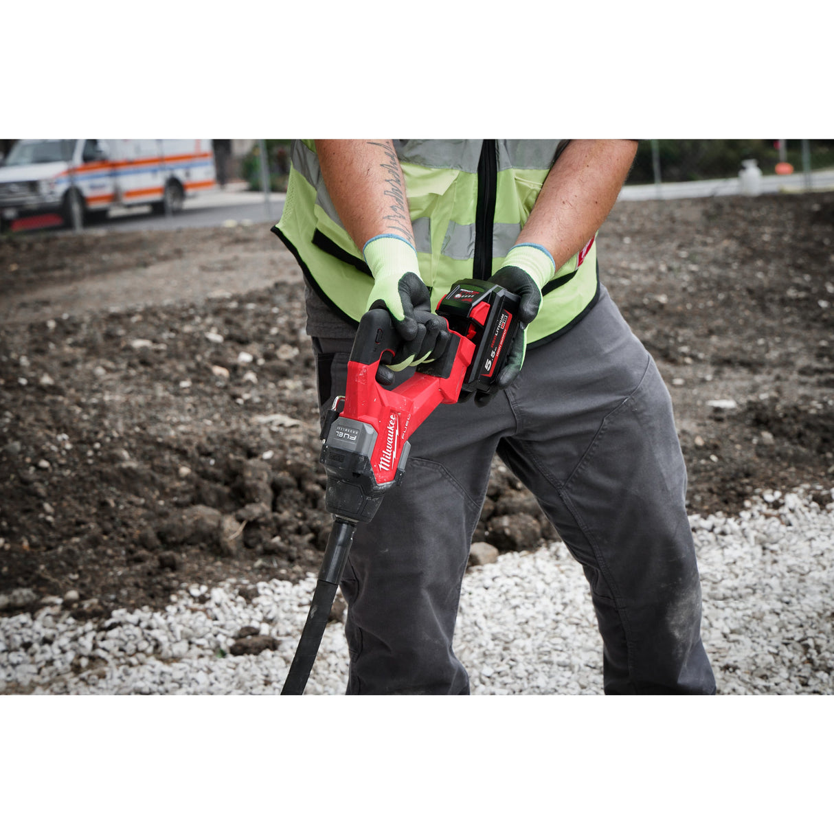 M18 FCVN24 Vibrator de beton cu lance M18 FUEL™ Milwaukee