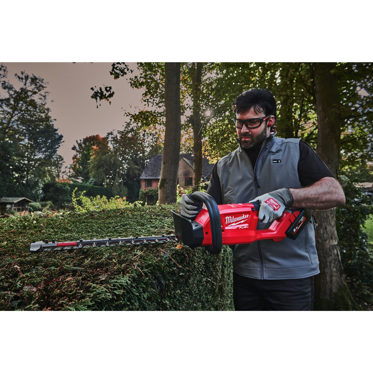 M18 FHET60 Trimmer pentru gard viu 60 cm M18 FUEL™ Milwaukee