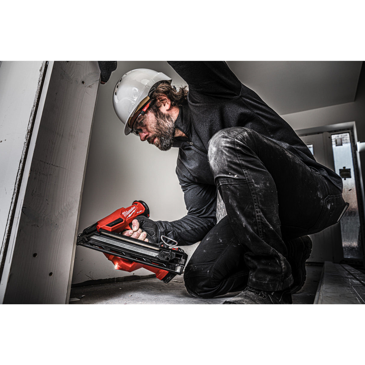 Milwaukee M18fn15ga-0x mini-pistol cuie cu acumulator 4933478091