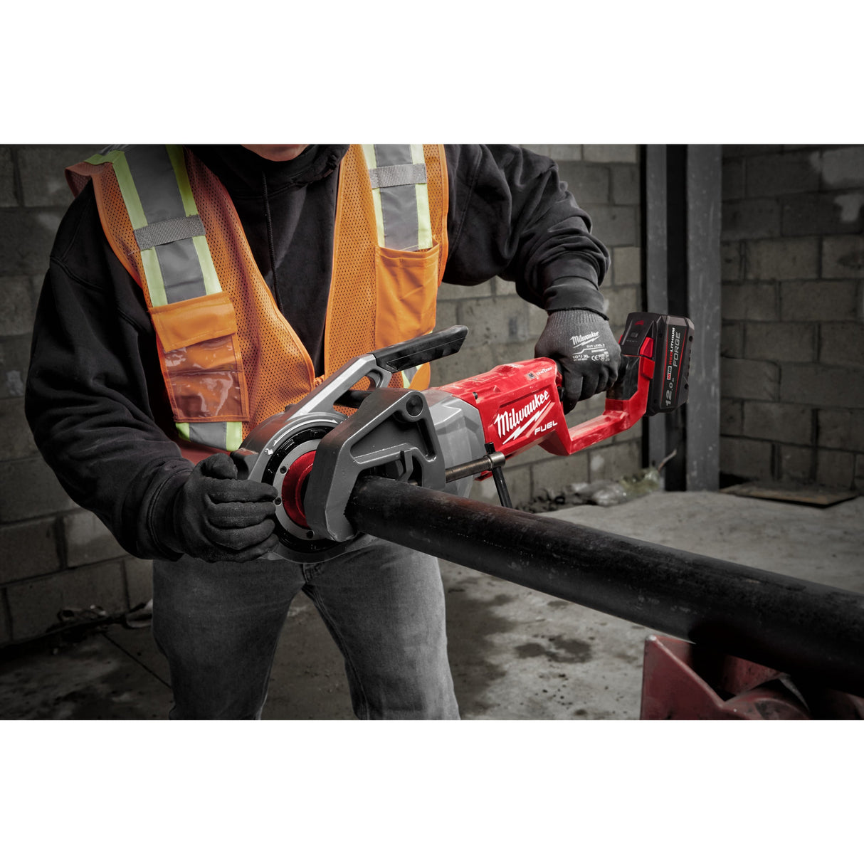 M18 FPT2 Dispozitiv de filetat țevi M18 FUEL™ de 2″ cu ONE-KEY™ Milwaukee