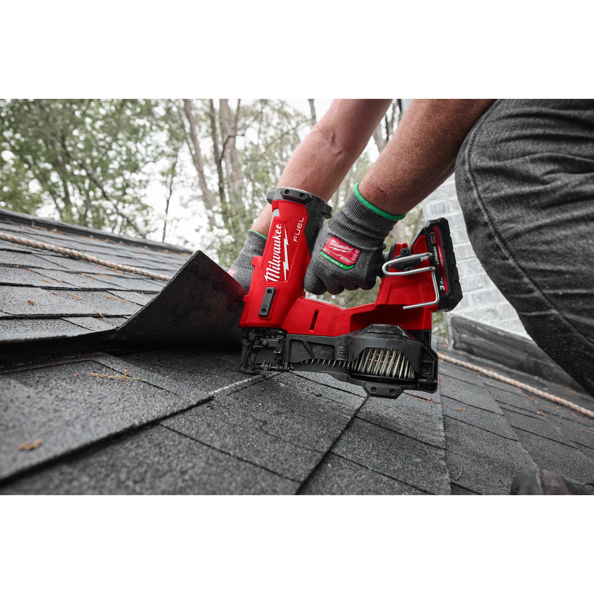 M18 FRCN45 Pistol de bătut cuie M18 FUEL™ în role Milwaukee