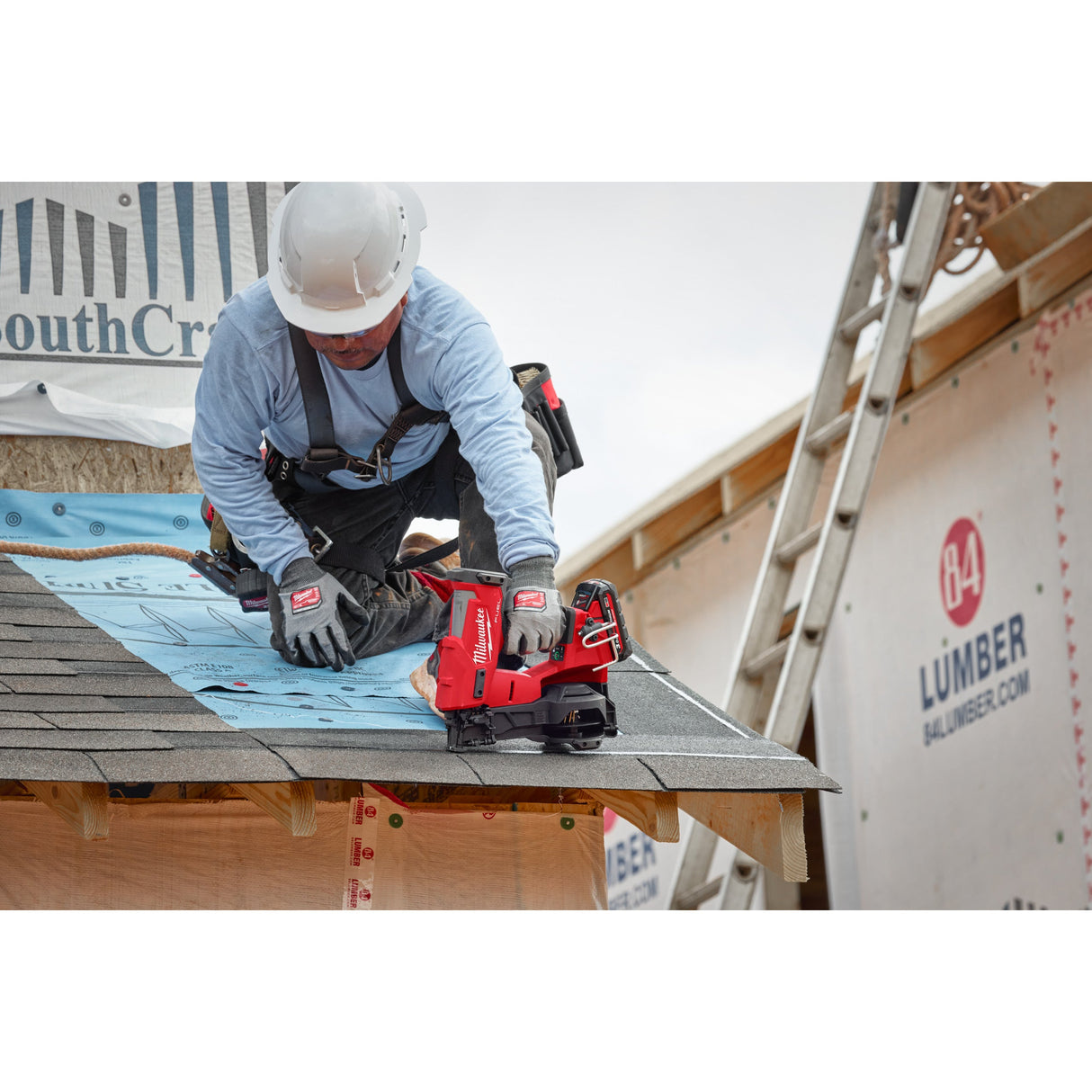 M18 FRCN45 Pistol de bătut cuie M18 FUEL™ în role Milwaukee