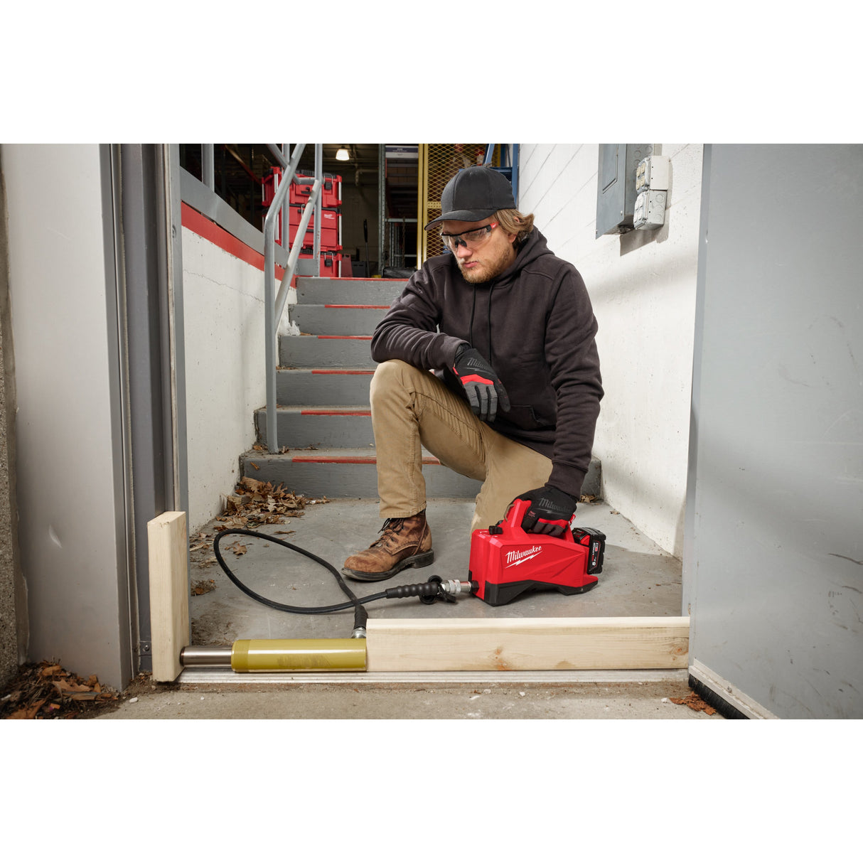 M18 HMP700 Mini-pompă hidraulică M18™ 700 bari Milwaukee