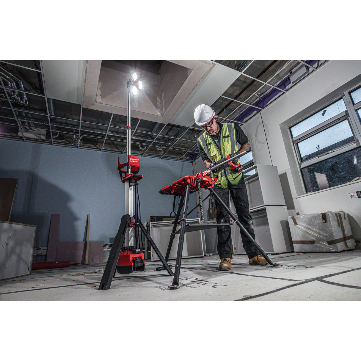 Milwaukee M18hosalc-0 turn ilum. cu încărc.   4933478116