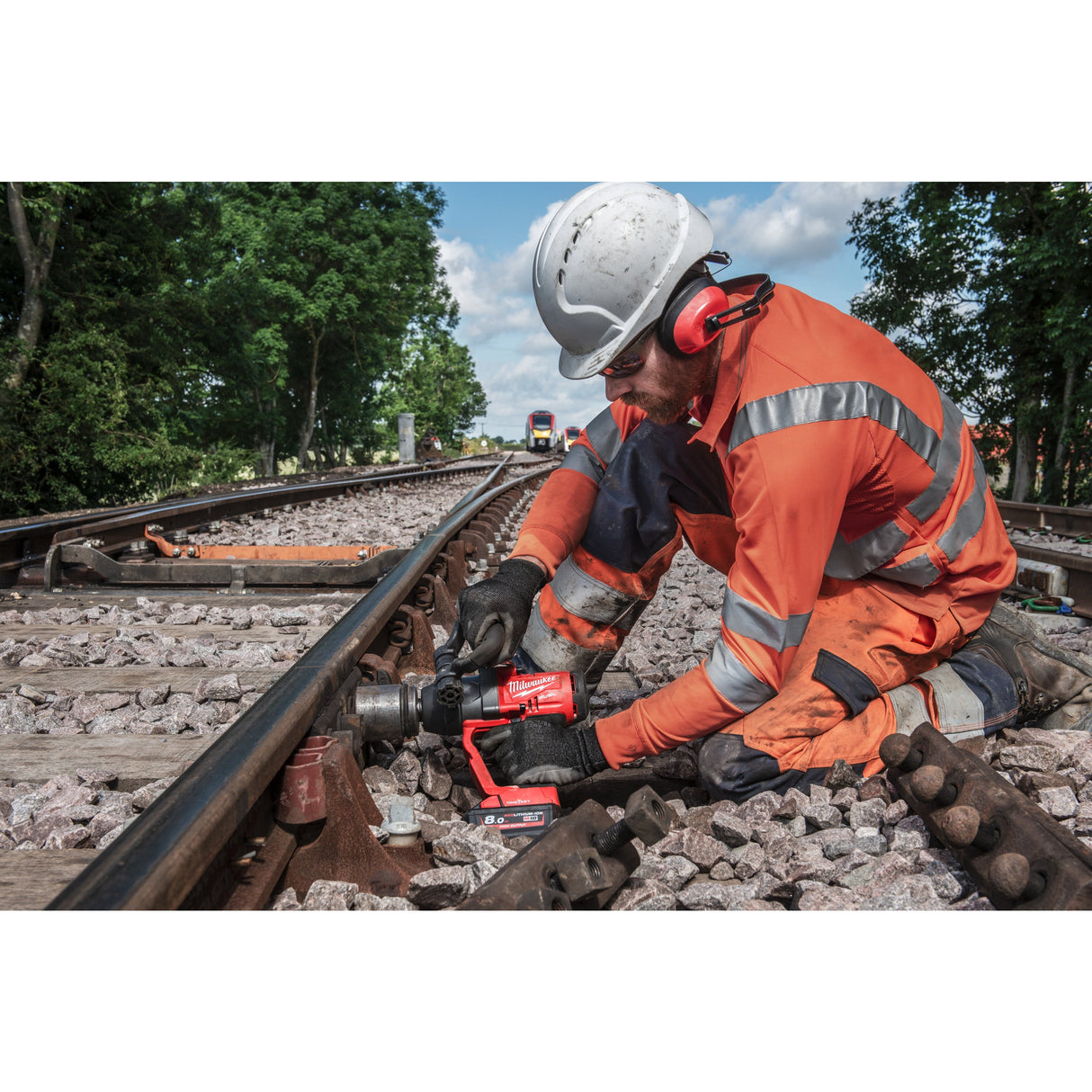 M18 ONEFHIWF1 Cheie de impact 1″ ONE-KEY™ M18 FUEL™, cuplu ridicat și inel de fixare Milwaukee