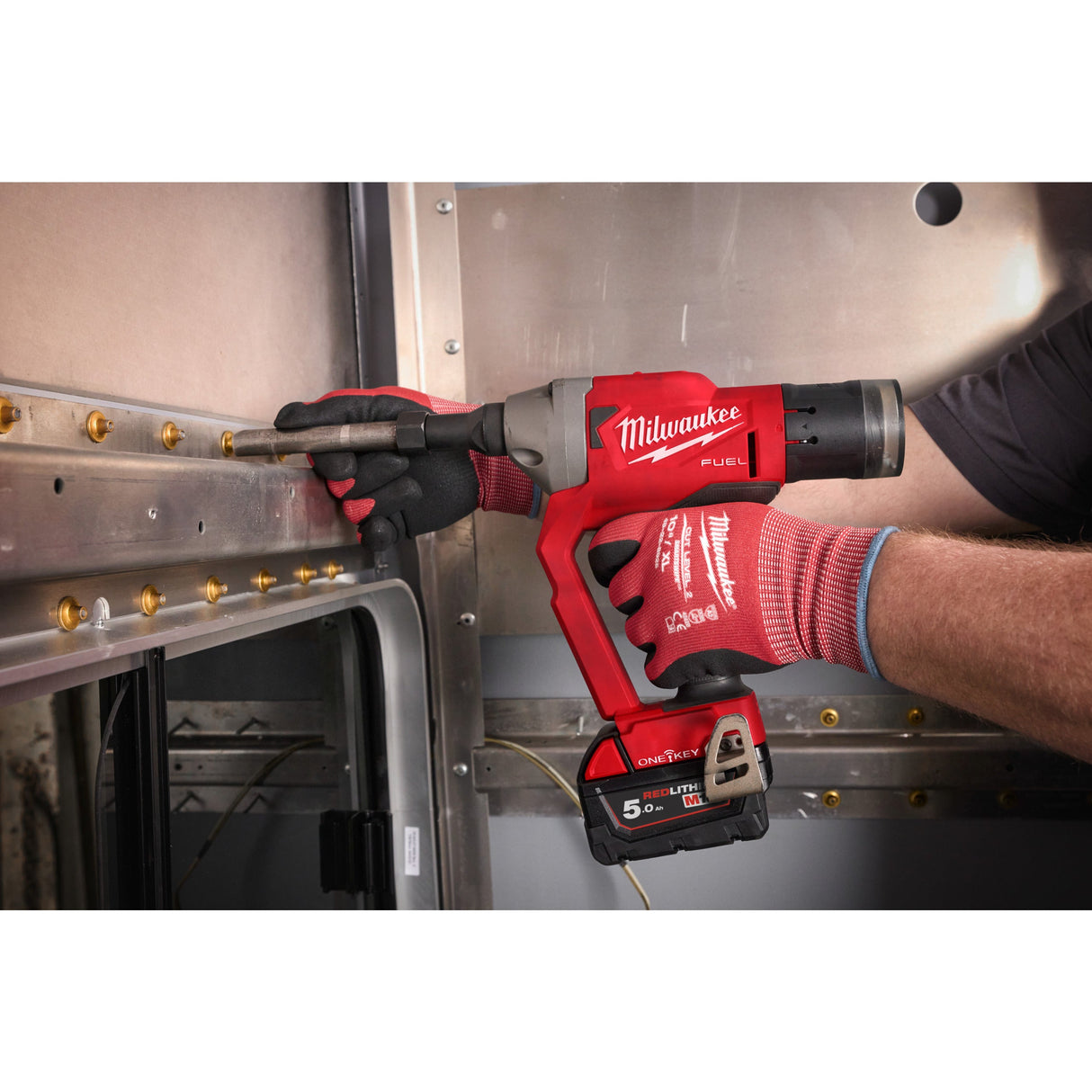 M18 ONEFLT Pistol sisteme de fixare tip HUCK® M18 FUEL™ ONE-KEY™ Milwaukee