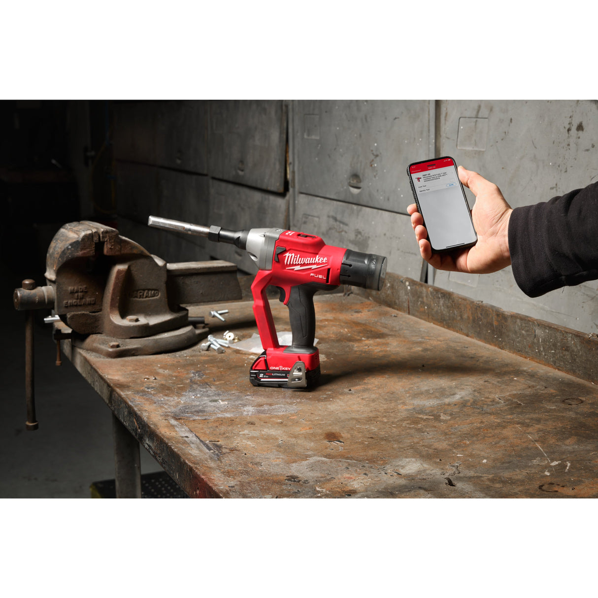 M18 ONEFLT Pistol sisteme de fixare tip HUCK® M18 FUEL™ ONE-KEY™ Milwaukee