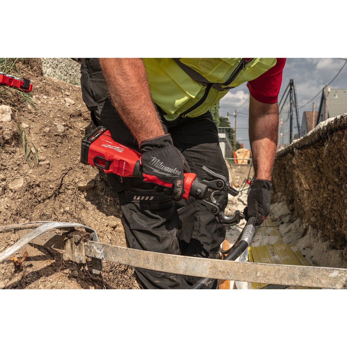 M18 ONEHCCT60 Presă hidraulică pentru cabluri 60 kN M18™ FORCE LOGIC™ Milwaukee