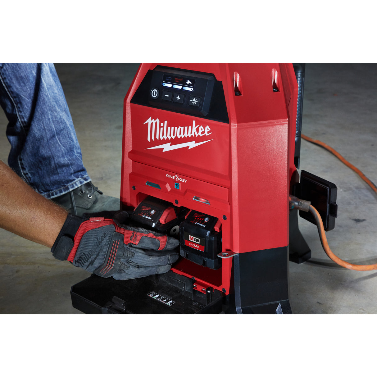 Milwaukee M18onesldp-0 lampă compactă in3 4933459160