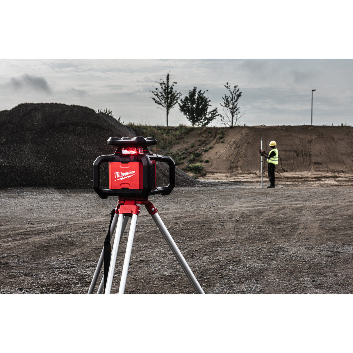Milwaukee M18rloh600-201c nivelă laser rotativă orizontală M18™ 600 m cu one-key™ 4933493191