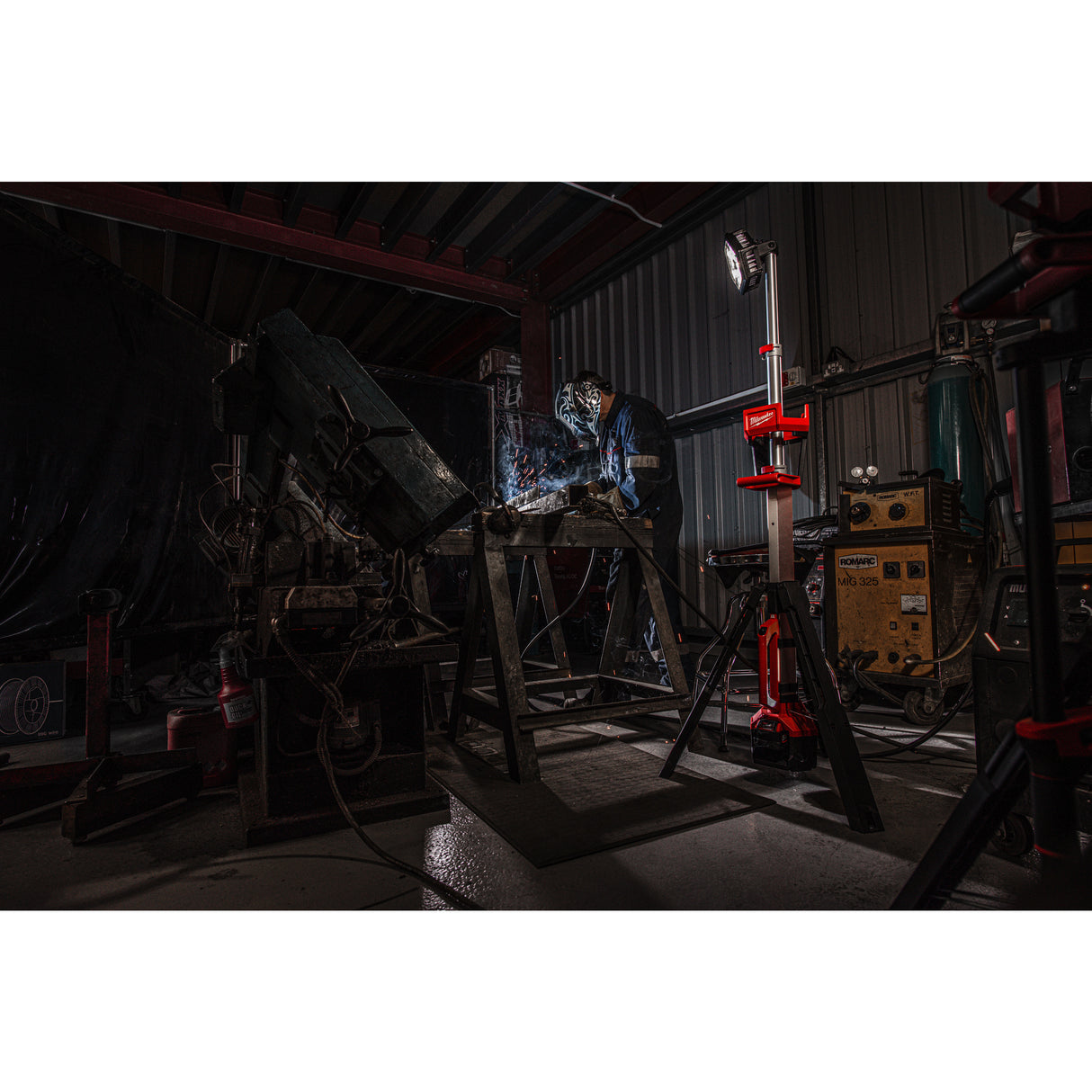 Milwaukee M18sal-0 proiector turn   4933451246