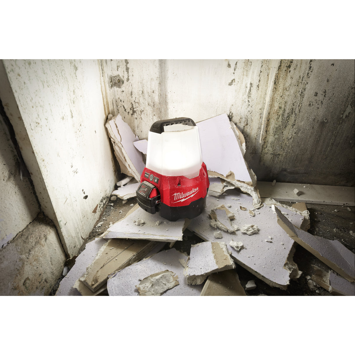 Milwaukee M18tal-0 proiector pentru șantier   4933464134