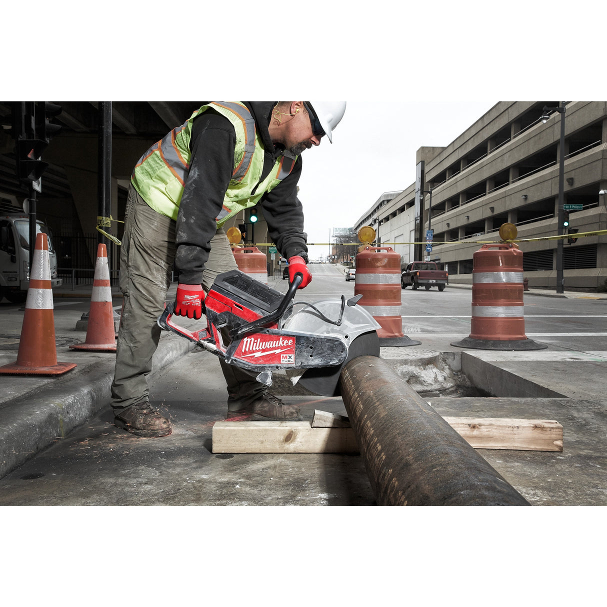 MXF COS350 Fierăstrău debitare 350 mm MX FUEL™ Milwaukee