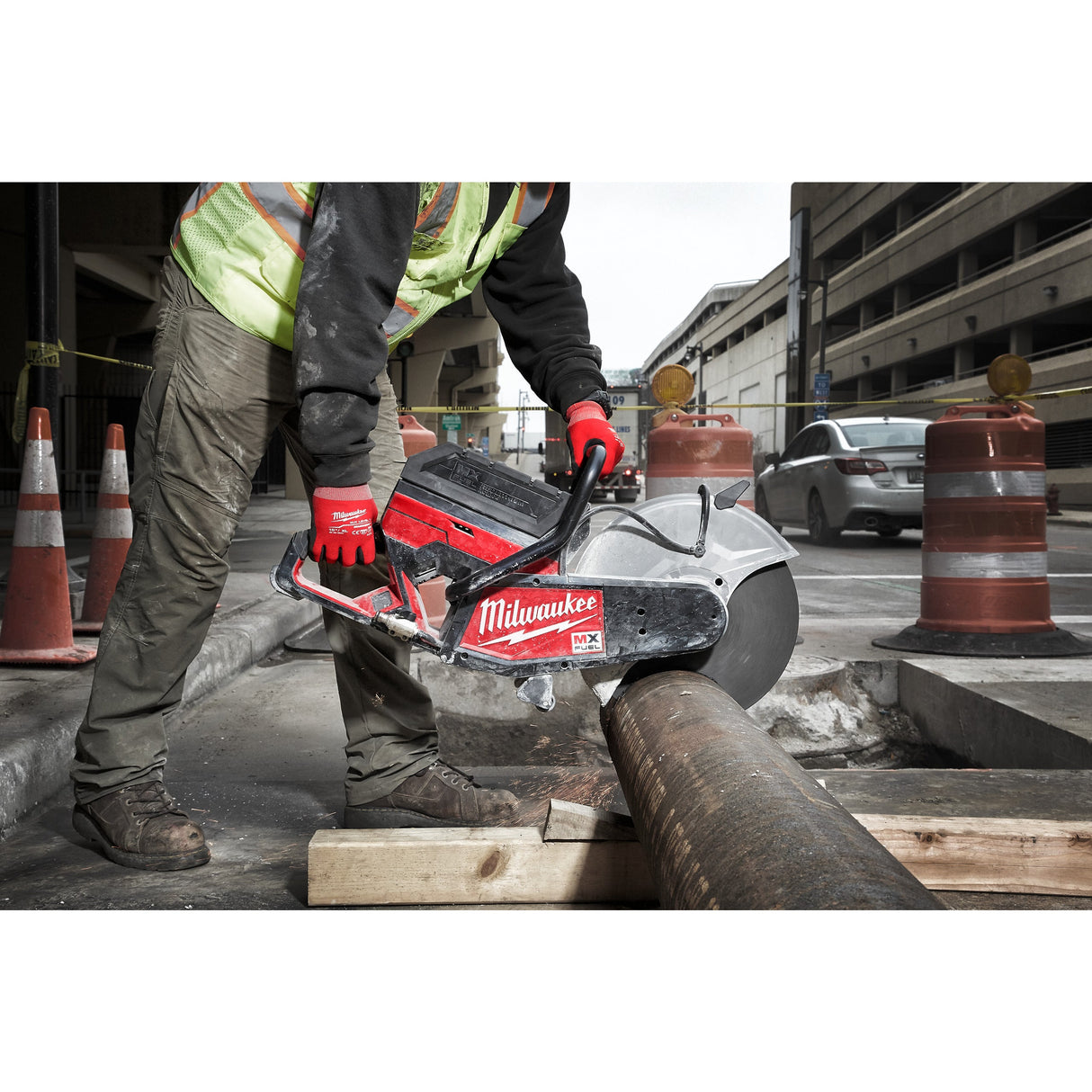 MXF COS350 Fierăstrău debitare 350 mm MX FUEL™ Milwaukee