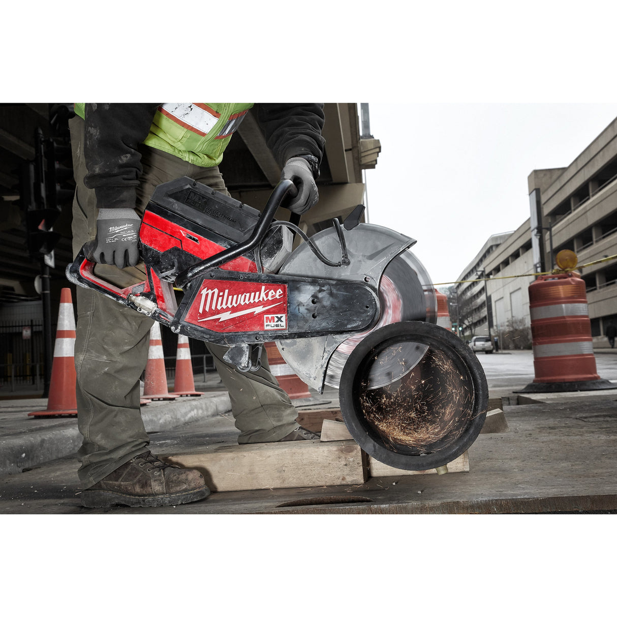 MXF COS350 Fierăstrău debitare 350 mm MX FUEL™ Milwaukee