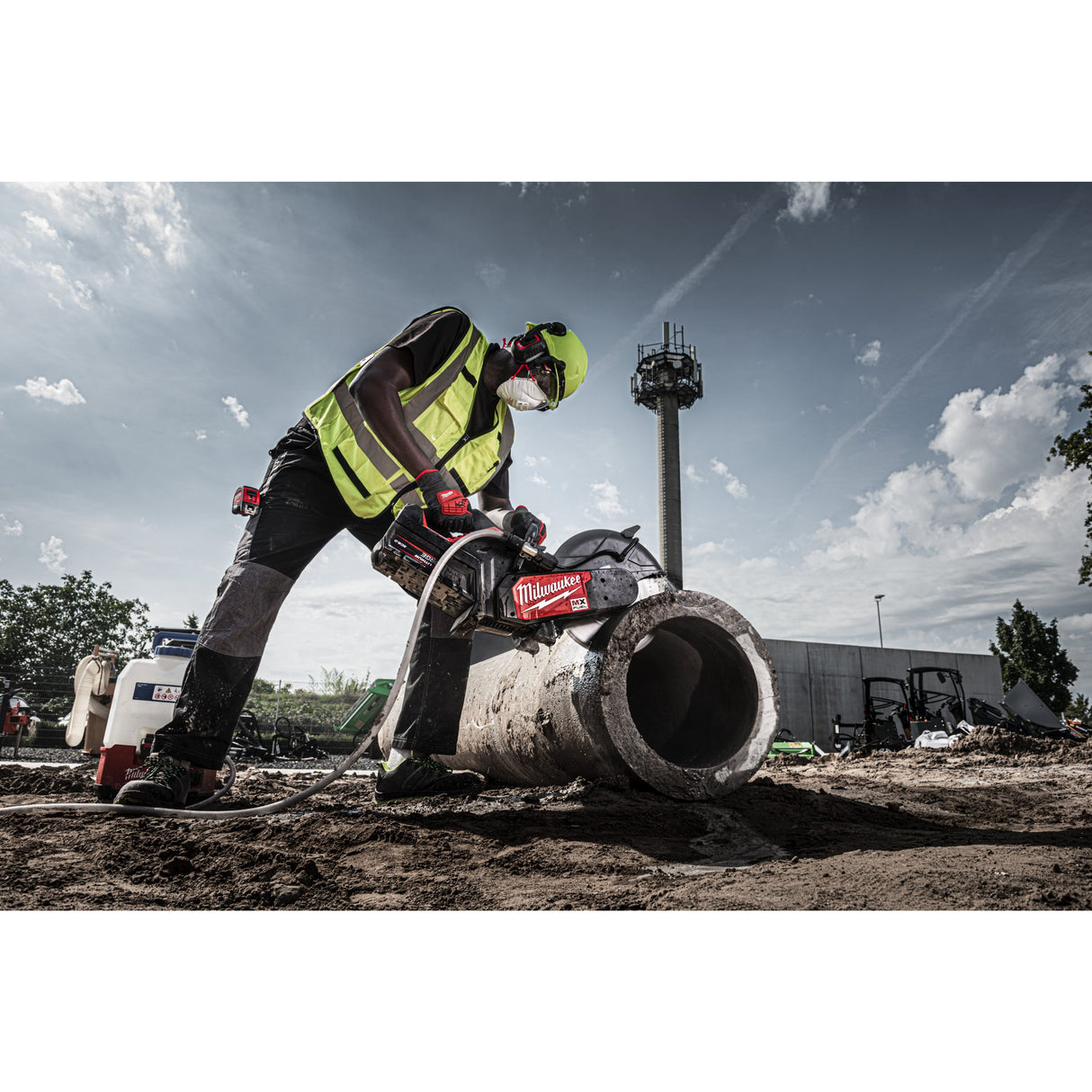 MXF COS350G2 Fierăstrău debitare MX FUEL™ 350 mm Milwaukee