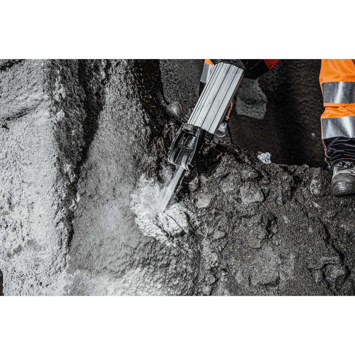 MXF DH2528H Ciocan demolator 28 mm Hex clasa 25 kg MX FUEL™ Milwaukee