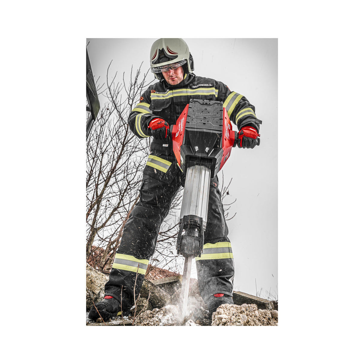 MXF DH2528H Ciocan demolator 28 mm Hex clasa 25 kg MX FUEL™ Milwaukee