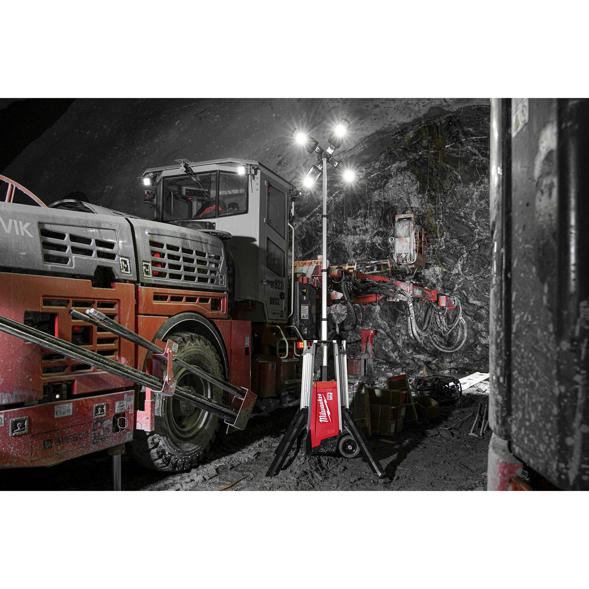 Milwaukee Mxftl-601 turn iluminat kit   4933471844