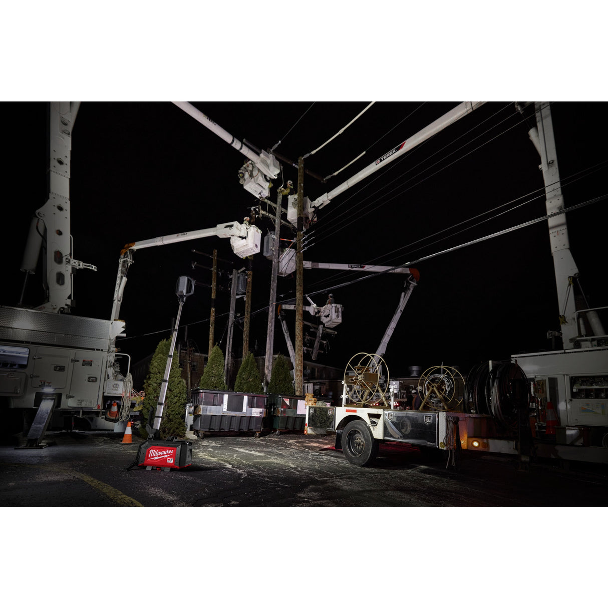 MXF TLIC Turn compact de iluminat MX FUEL™ Milwaukee