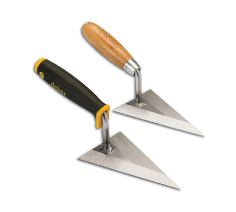 Mistrie ascuțită din oțel, cu mâner din plastic, 140*83 mm