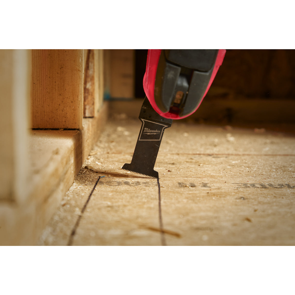 Milwaukee 48851101 Pânză tăiat în adâncime pentru lemn moale, pvc și gips carton.